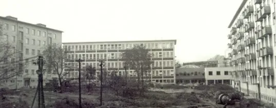 Stavba školy